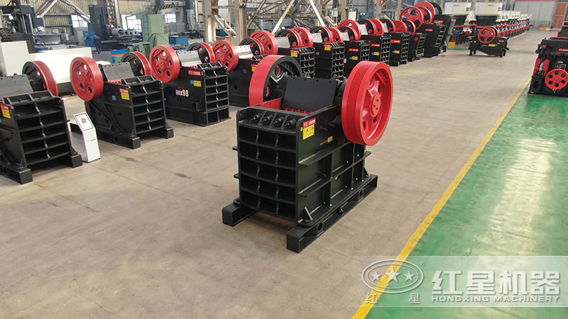 顎式破碎機(jī)，一小時10-1000噸