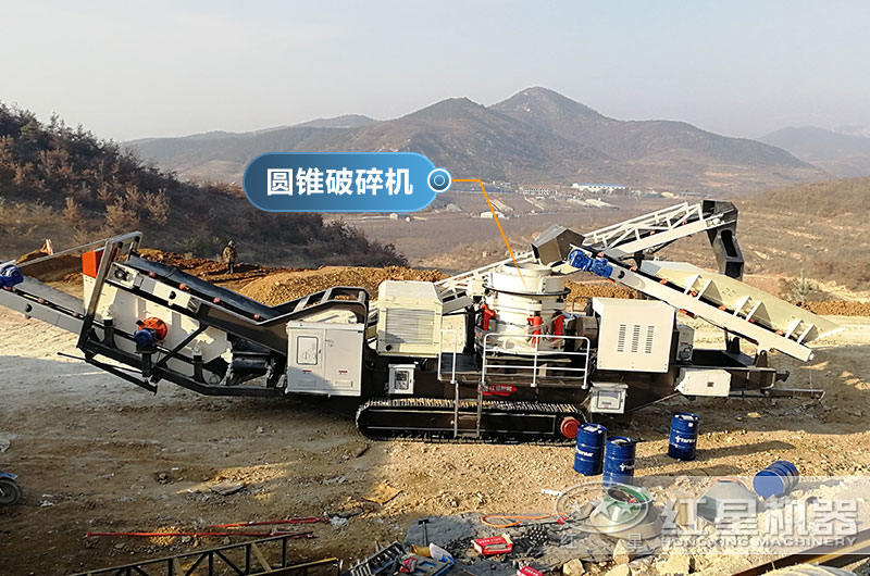 履帶式移動石頭破碎機現(xiàn)場看，可就近現(xiàn)場考察