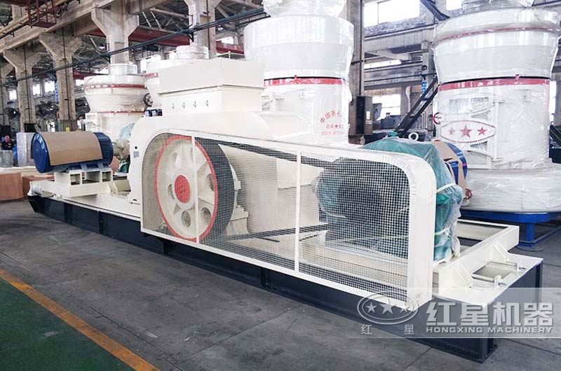 對輥式制砂機，體積小，移動方便